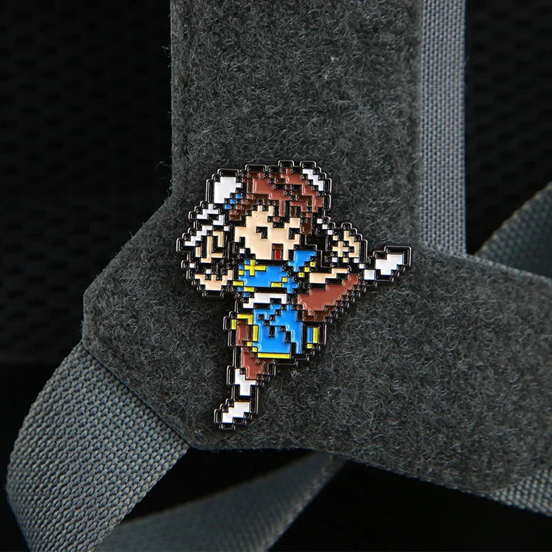 Vega & Chun-Li Pixel Morale Patch (2)