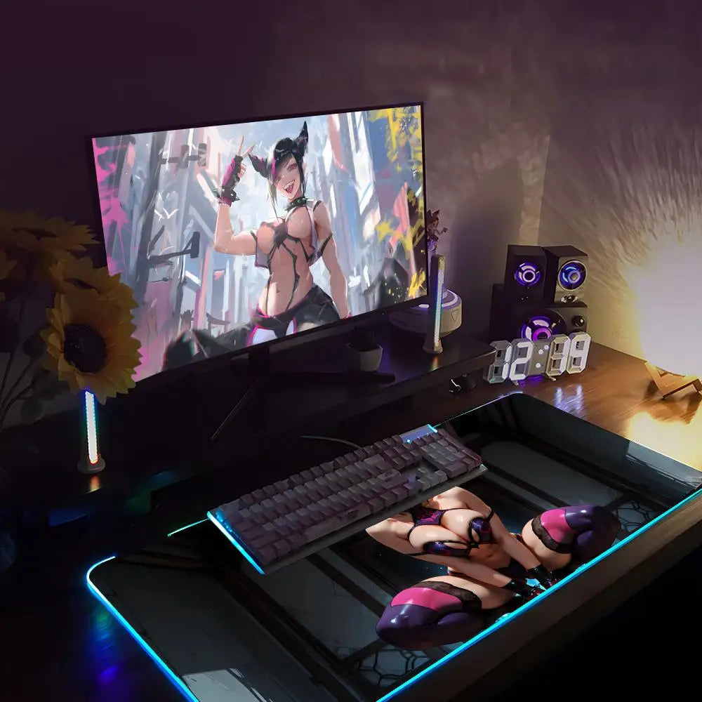 Juri RGB Mouse Pad (3)
